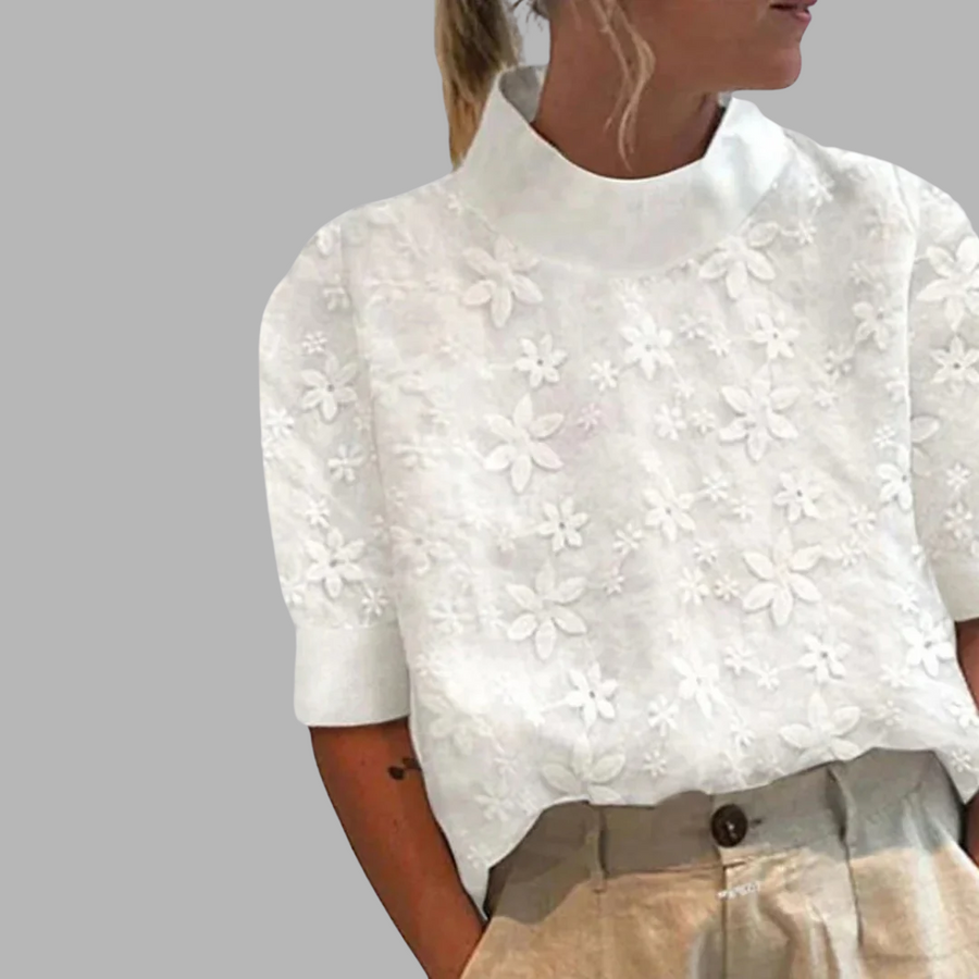 Karla | Med Ståkrage Broderad