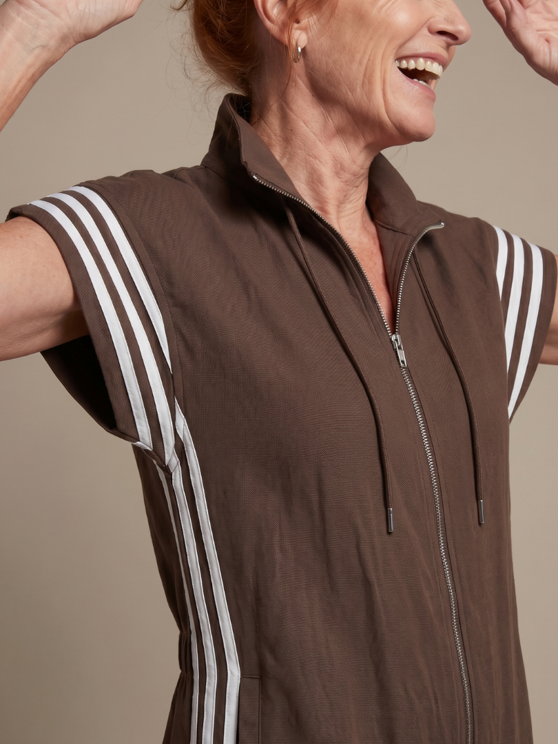 Lark | Jumpsuit med dragkedja och sidopaneler