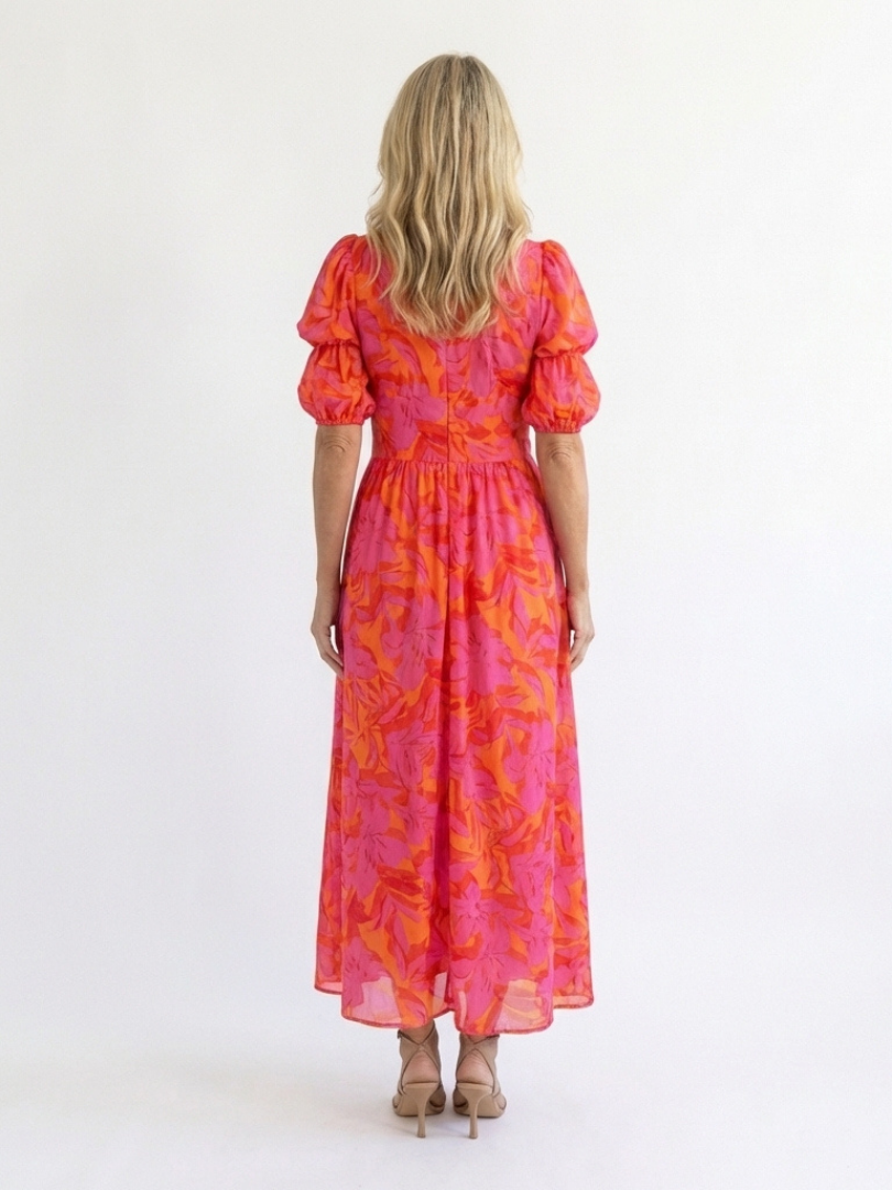 Weide | Midi klänning med puffärmar och V-ringning i blommönster