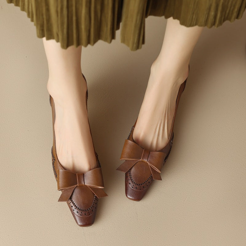Célora Läderpumps med Slips