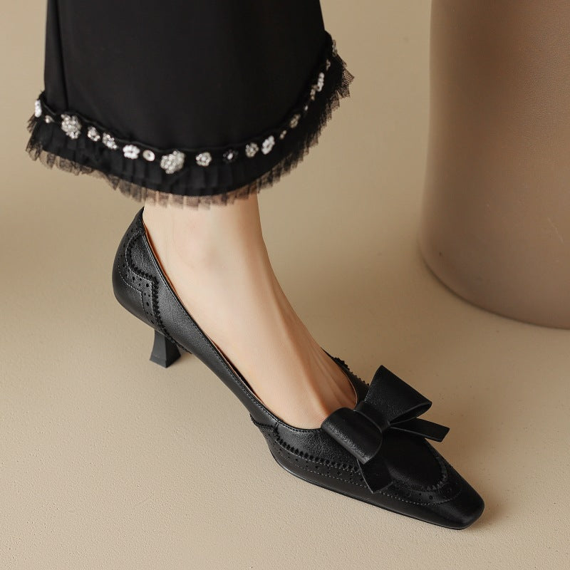 Célora Läderpumps med Slips